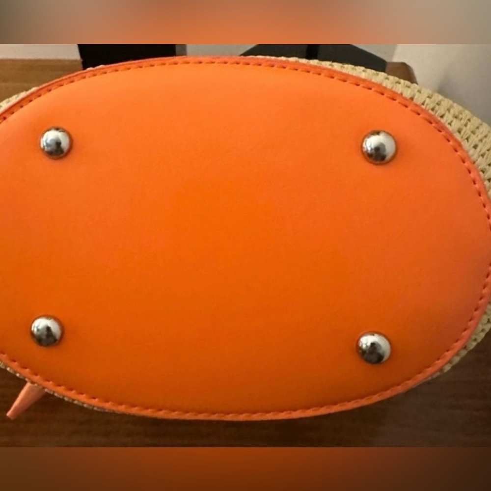 🌟🌟🌼NWT Gilda Paris NWT Tan and Orange Tote with Signature Monogram - Picture 8 of 10